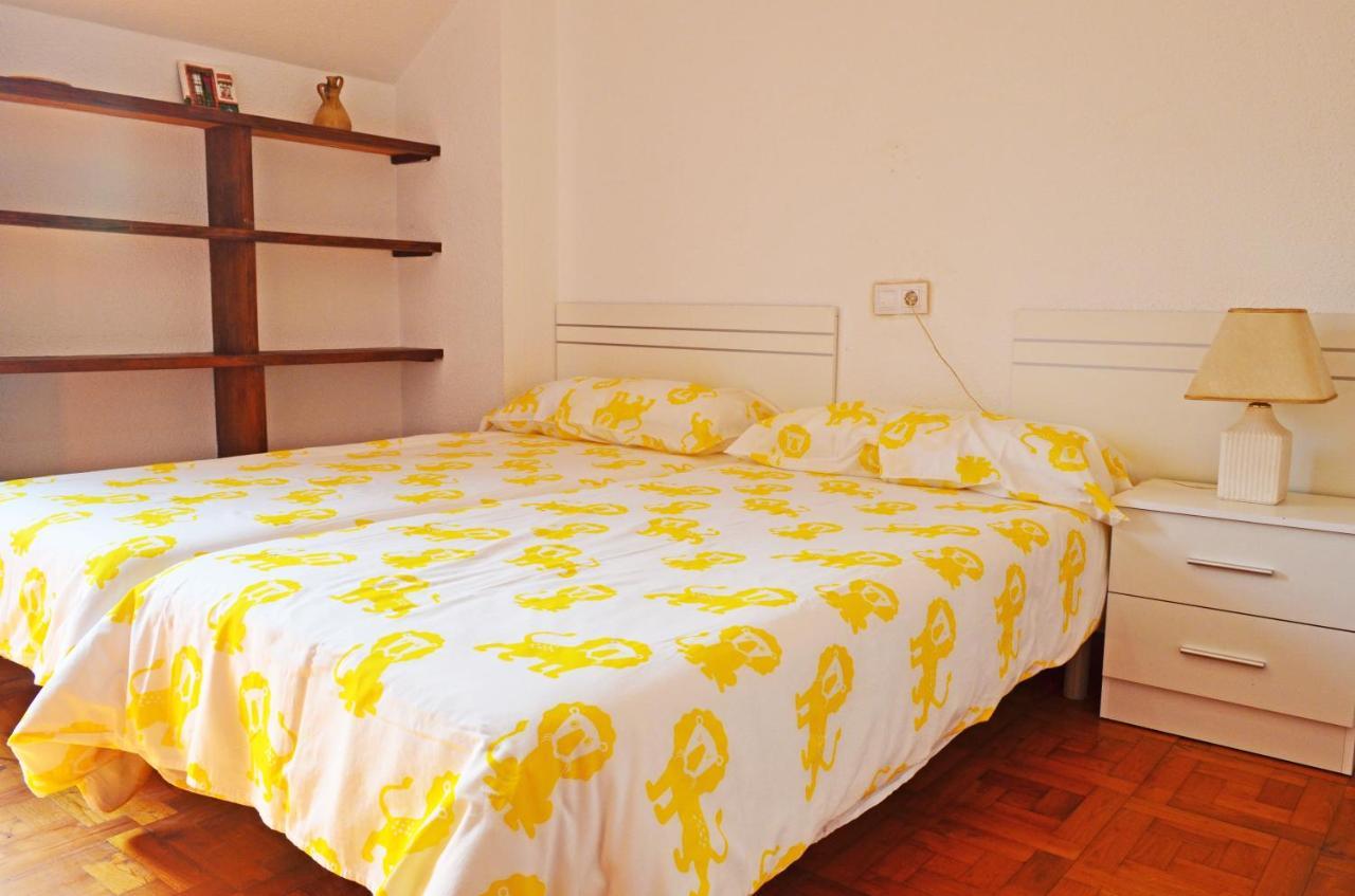 Apartamento El Corro: Con Parking En Pleno Centro De Комильяс Экстерьер фото